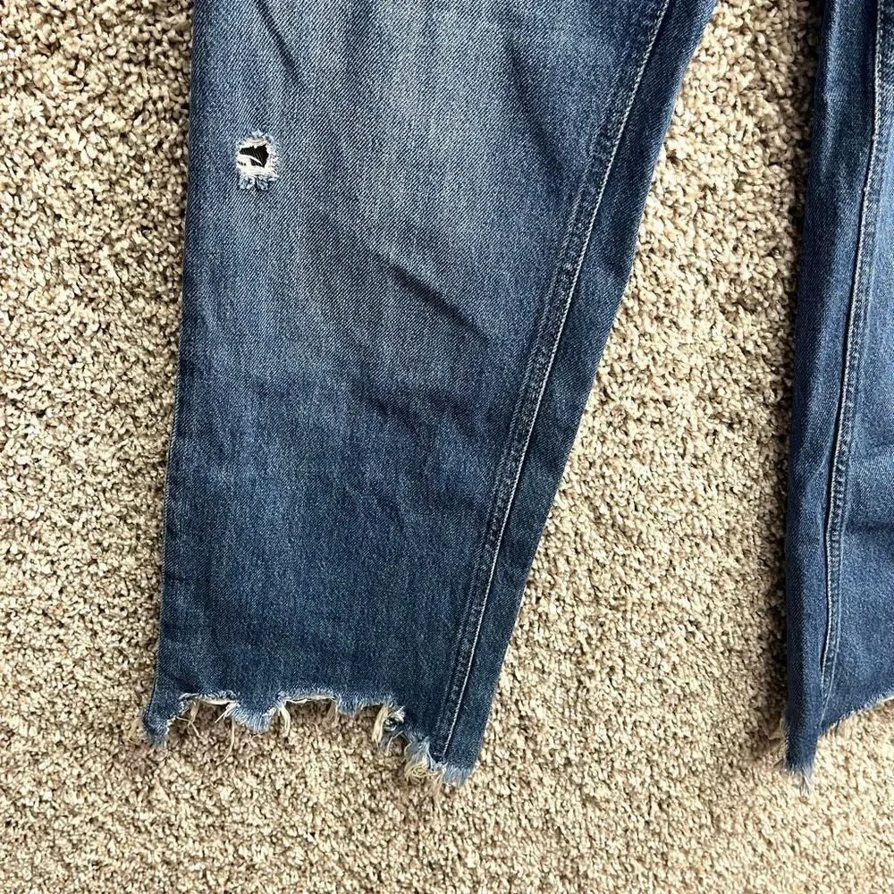 We The Free Jeans Women’s 29 Maggie Mid-Rise Straight-Leg‎ Button Fly Distressed